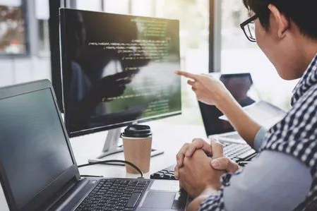 電腦卡頓、點(diǎn)不動(dòng)怎么辦？這樣做就解決了